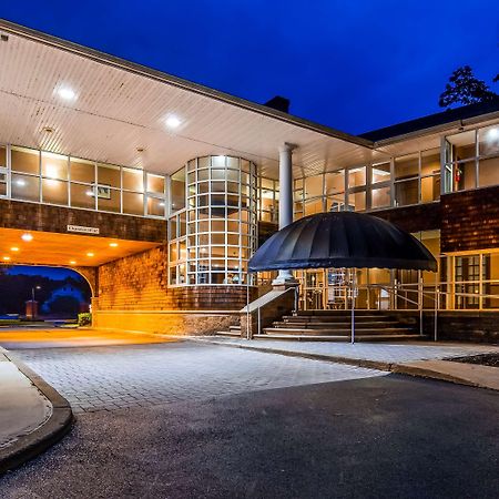 Best Western Plus The Inn & Suites At The Falls Poughkeepsie Luaran gambar
