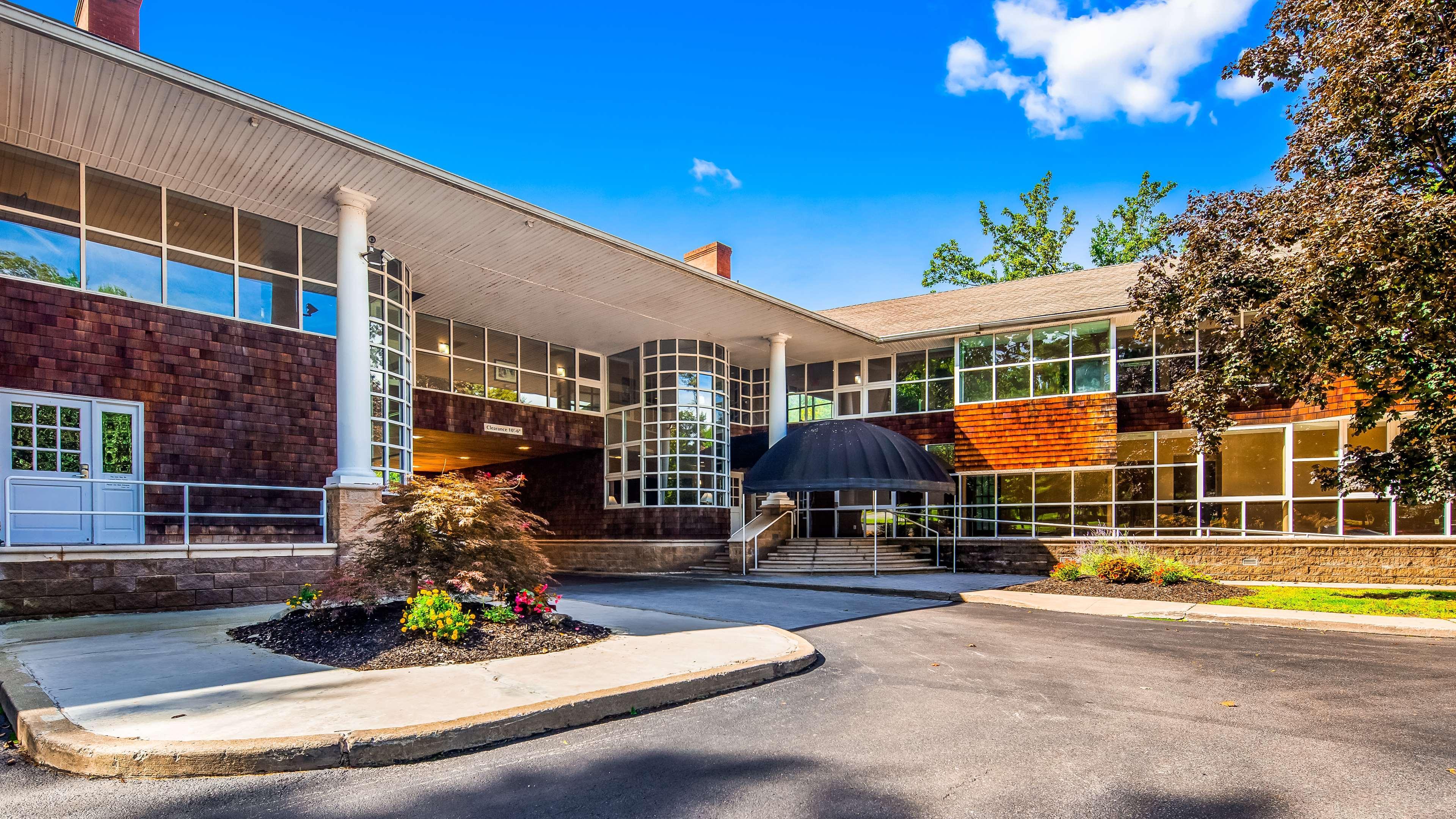 Best Western Plus The Inn & Suites At The Falls Poughkeepsie Luaran gambar